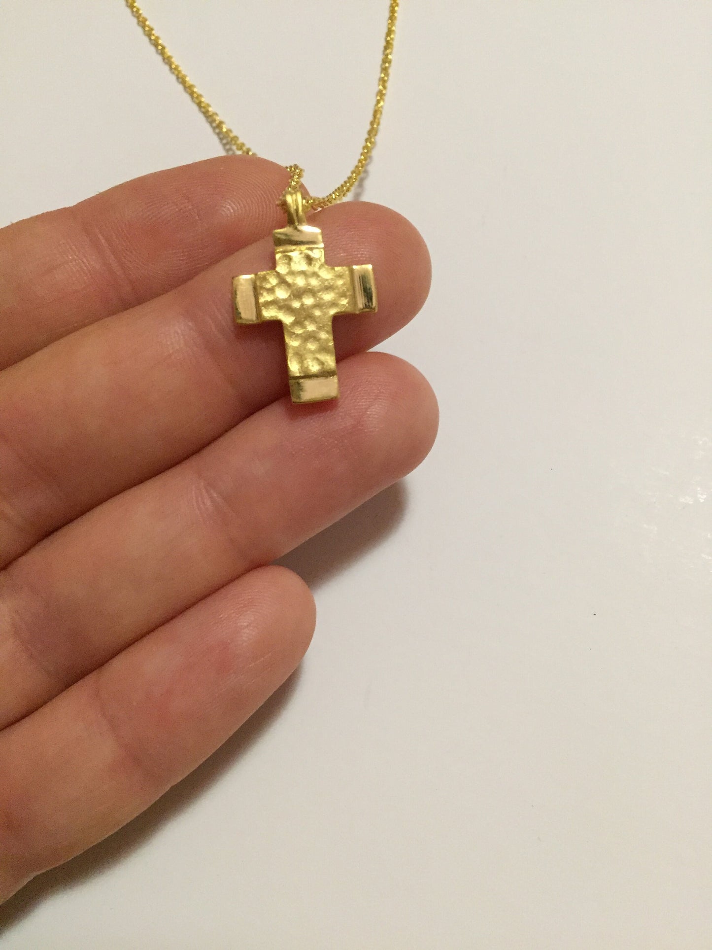 Handmade gold cross, 14 karats, signed at the back side, with gold 14 karat chain, made to order