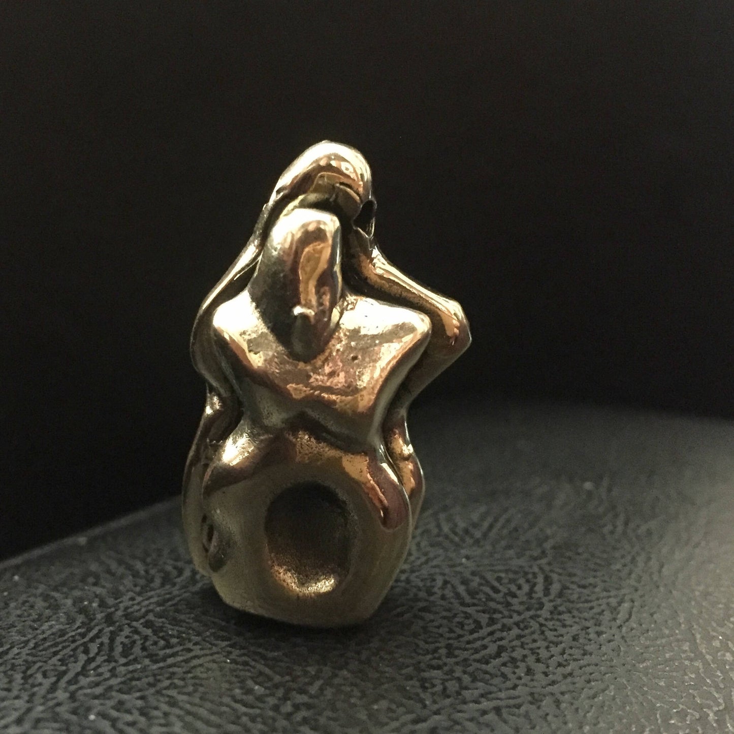 wedding favors,mini figurines of a loving couple, pendant,20 bomboniere,wedding favor boxes, wedding favors,wedding favors,sugared almonds.