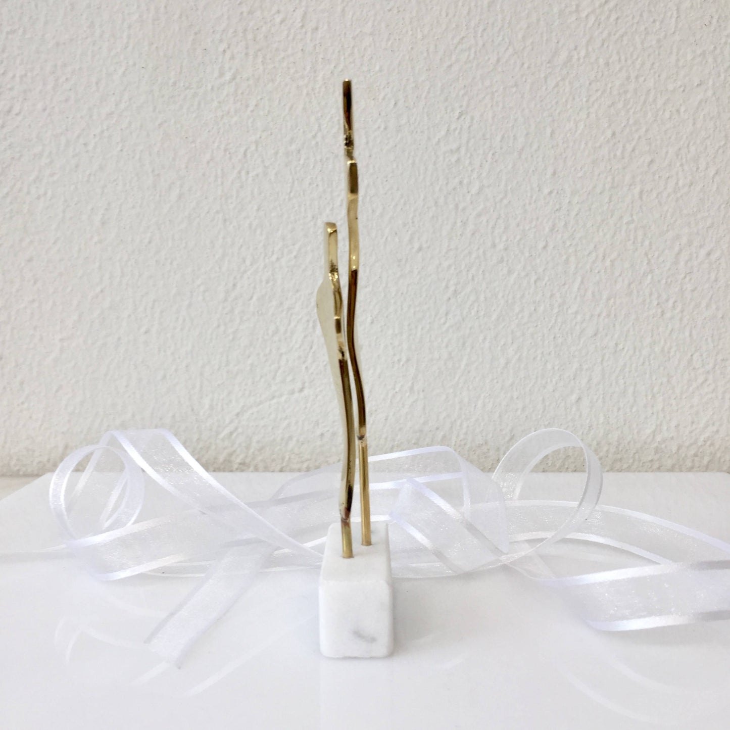 10 Unique wedding favors,elite wedding,bronze couple sculpture wedding favor,made to order