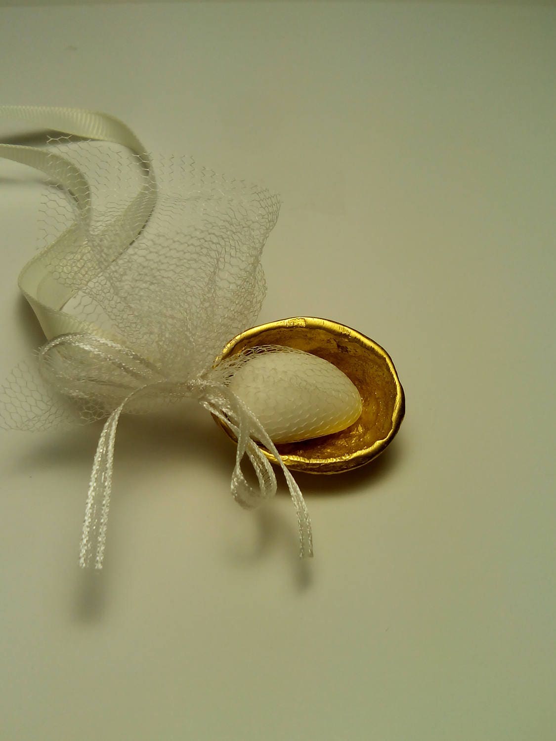 Wedding Favors,Bomboniere, favor,wedding favor, woodland, half walnut, sugared almond, handmade to order, 15 items