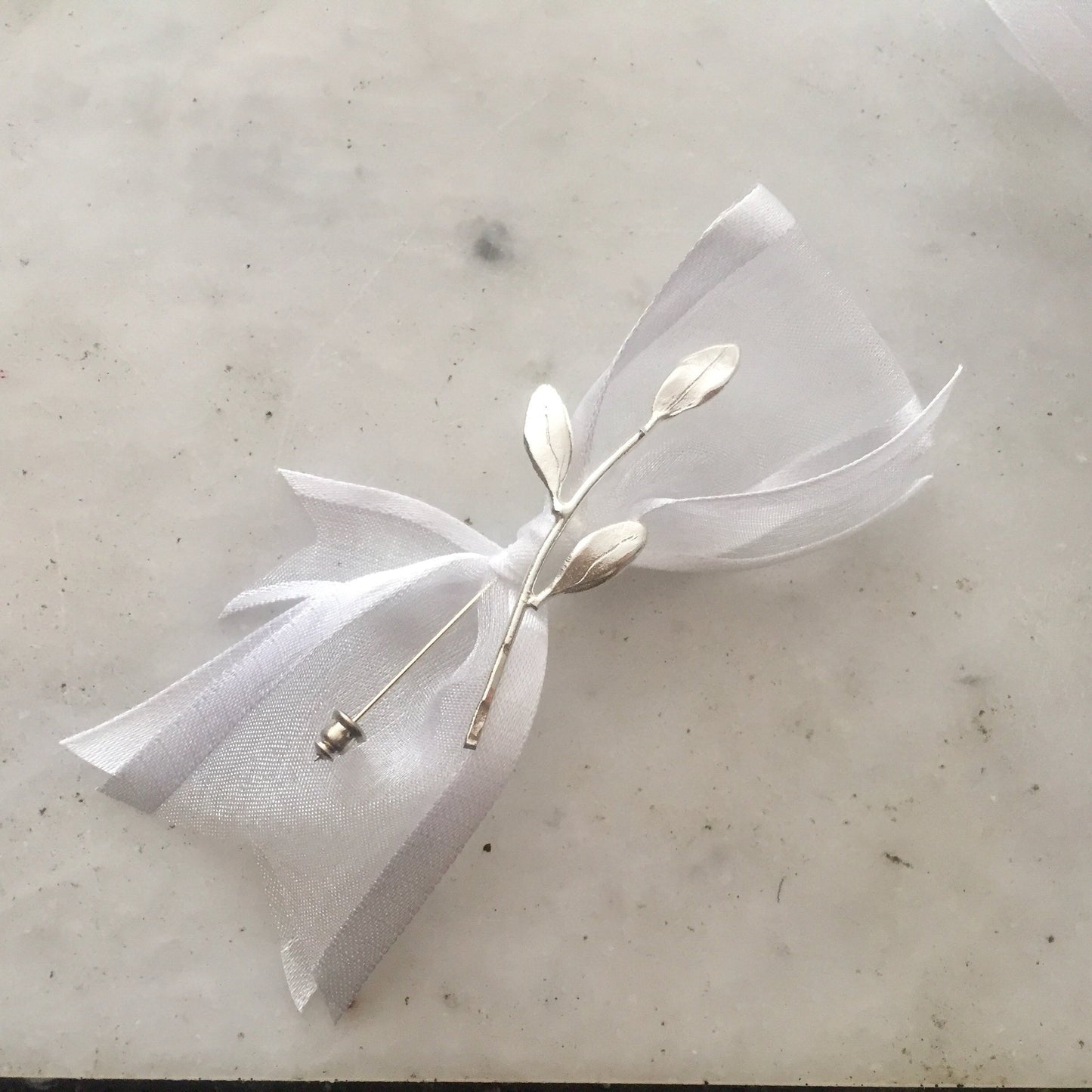 WEDDING BOUTONNIERE, Groom's boutonniere, sterling silver woodland groom's bouttonniere, silver leaf buttonhole