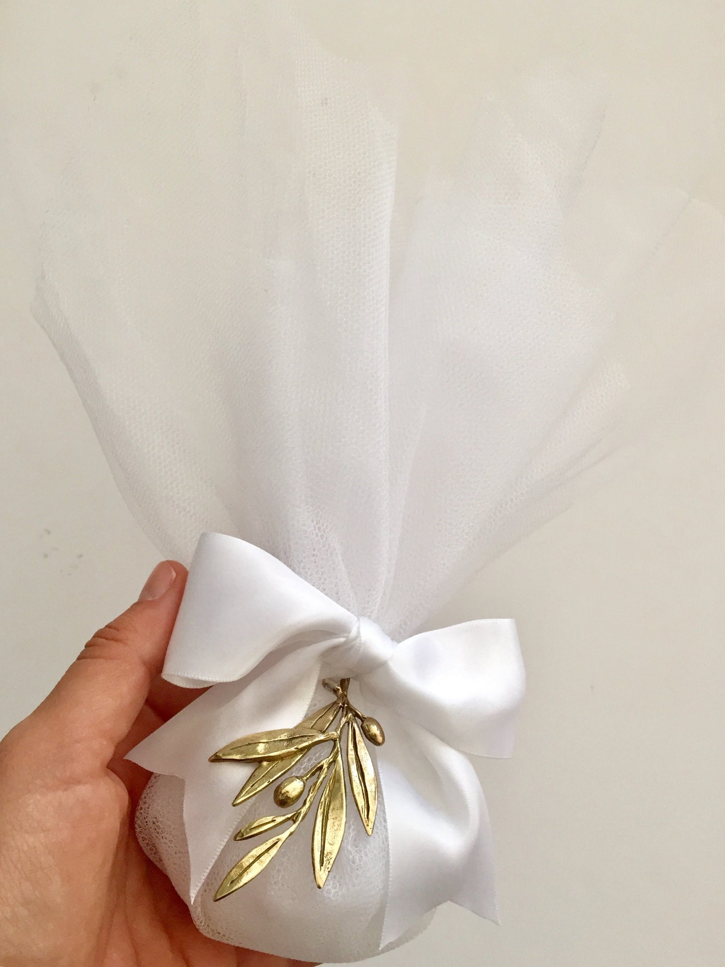 Wedding favors, handmade wedding, woodland wedding, olive twig, 20 wedding favors, made to order, handmade bronze twig hanging from a tulle