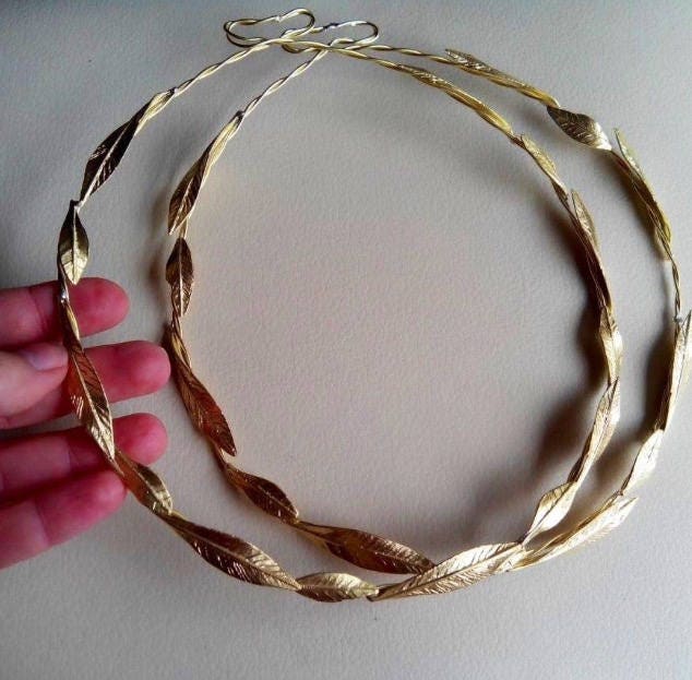 GOLD WEDDING CROWNS Woodland Queen Wedding Headpiece Leaves,Wedding Hair,Metal Wedding Hair Accessory,Gold Bridal Tiara, Raw Brass, Set of 2